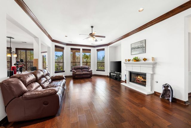 13100 Country Trails LN, Austin, TX 78732