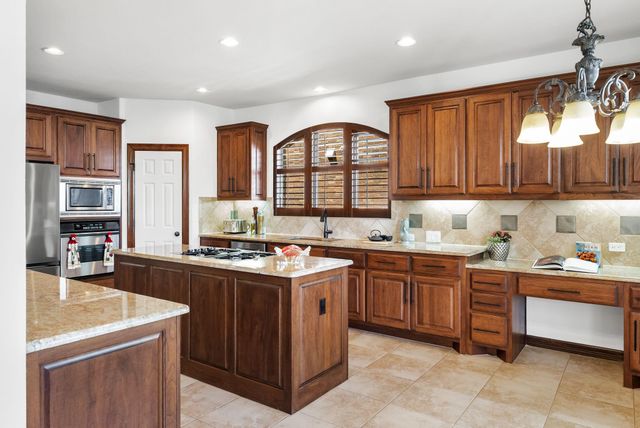 13100 Country Trails LN, Austin, TX 78732