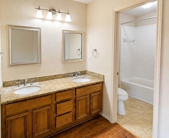15343 Mondrian Drive, Houston, TX 77083