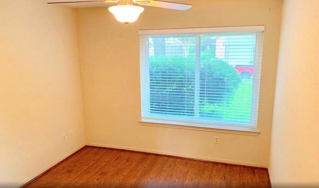 15343 Mondrian Drive, Houston, TX 77083