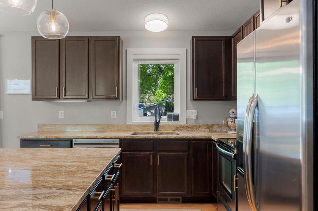 10800 Harrison Avenue S, Bloomington, MN 55437