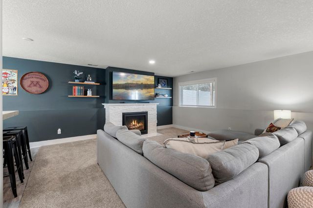 10800 Harrison Avenue S, Bloomington, MN 55437