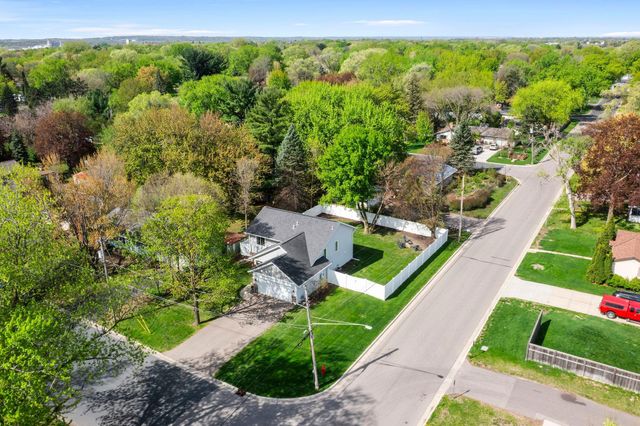 10800 Harrison Avenue S, Bloomington, MN 55437