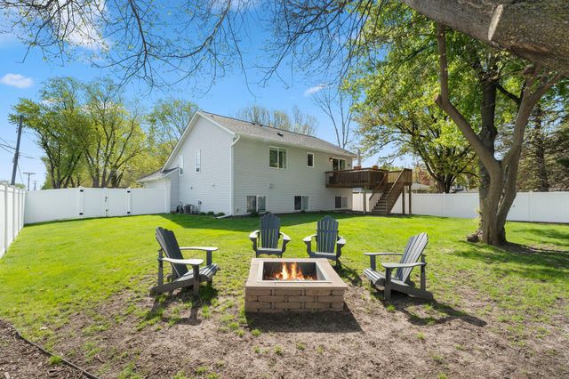 10800 Harrison Avenue S, Bloomington, MN 55437