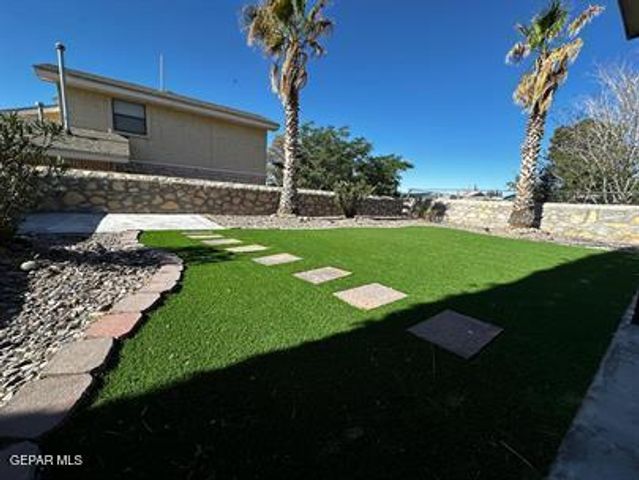 11662 CLEAR LAKE Way, El Paso, TX 79936