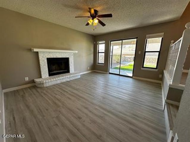 11662 CLEAR LAKE Way, El Paso, TX 79936