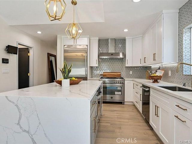 4931 Murietta Avenue, Sherman Oaks, CA 91423