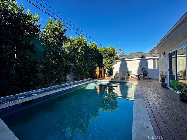 4931 Murietta Avenue, Sherman Oaks, CA 91423