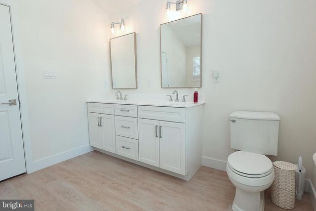 9 SOMERHILL PL, Blackwood, NJ 08012