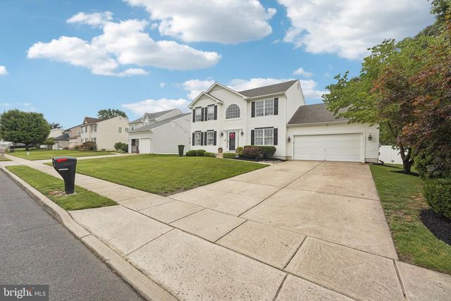 9 SOMERHILL PL, Blackwood, NJ 08012