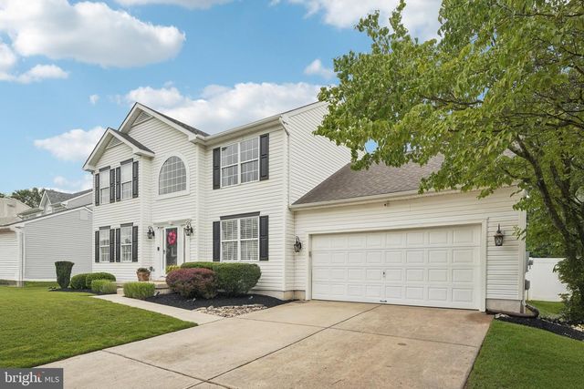 9 SOMERHILL PL, Blackwood, NJ 08012
