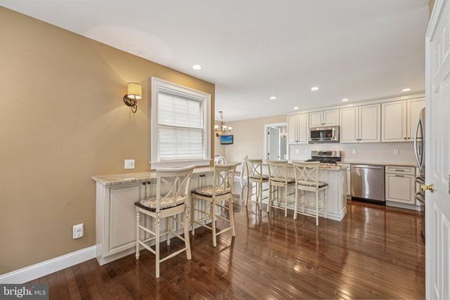 9 SOMERHILL PL, Blackwood, NJ 08012
