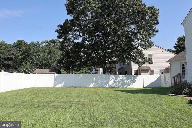 9 SOMERHILL PL, Blackwood, NJ 08012