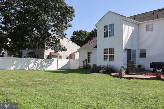 9 SOMERHILL PL, Blackwood, NJ 08012