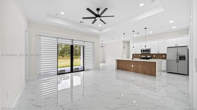 922 RICHMOND AVE N, Lehigh Acres, FL 33972