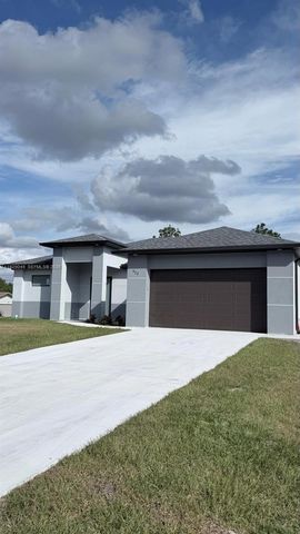 922 RICHMOND AVE N, Lehigh Acres, FL 33972