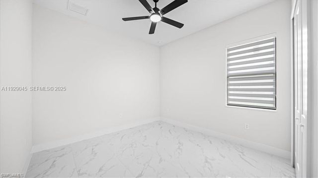 922 RICHMOND AVE N, Lehigh Acres, FL 33972