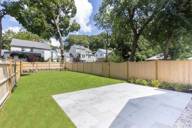 20 Salisbury 1, Newton, MA 02458