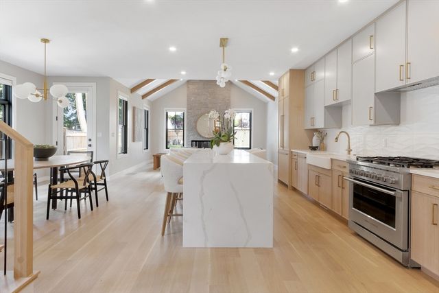 20 Salisbury 1, Newton, MA 02458