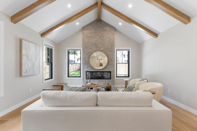 20 Salisbury 1, Newton, MA 02458