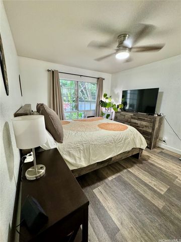 645 Mananai Place 23BD, Honolulu, HI 96818