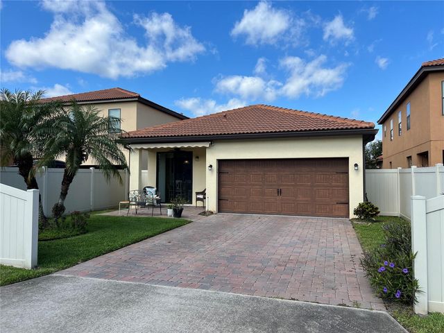 2002 FISHTAIL FERN WAY, Ocoee, FL 34761