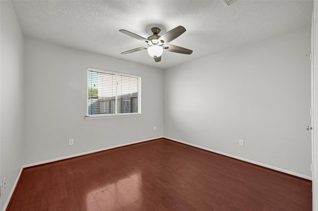 2146 Longwood Drive, Deer Park, TX 77536
