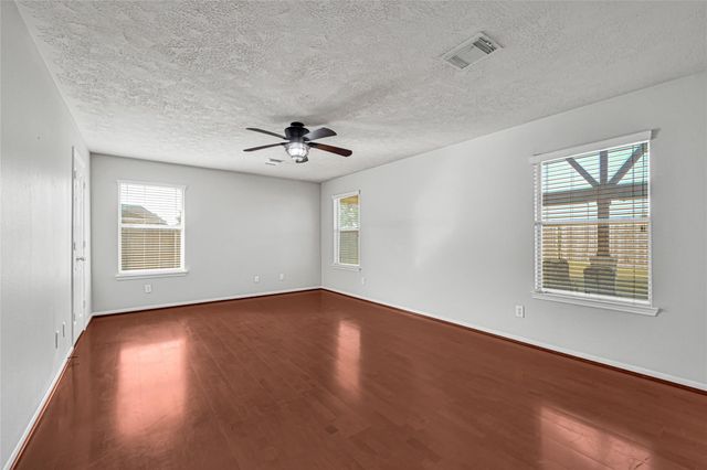 2146 Longwood Drive, Deer Park, TX 77536