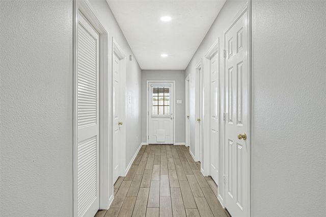 2146 Longwood Drive, Deer Park, TX 77536