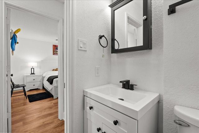 1501 Bonanza Road 501, Houston, TX 77062