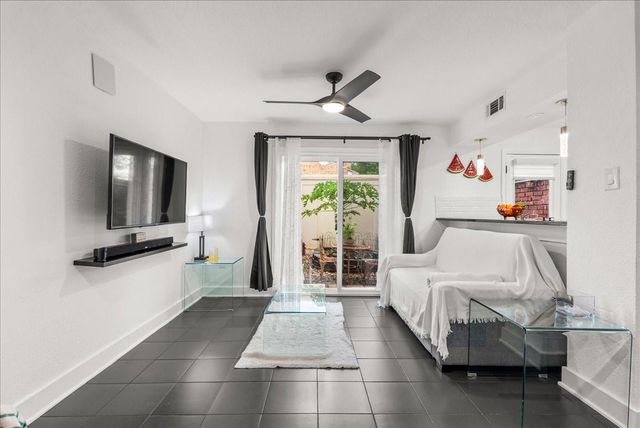 1501 Bonanza Road 501, Houston, TX 77062