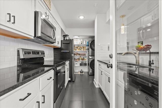 1501 Bonanza Road 501, Houston, TX 77062