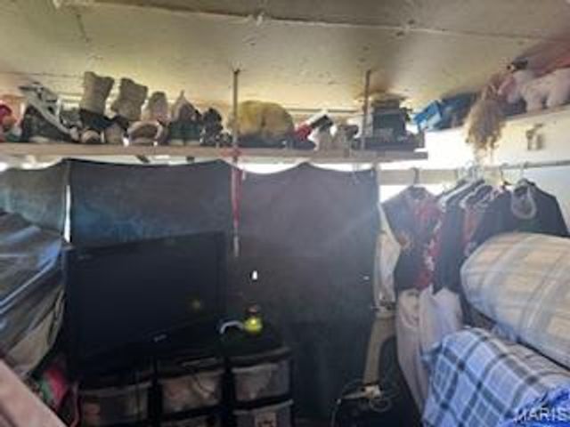 717 Bartolet Avenue, St Louis, MO 63125