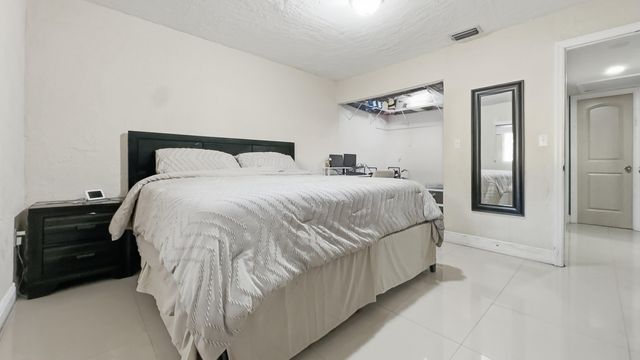 21322 NW 40th Cir Court, Miami Gardens, FL 33055