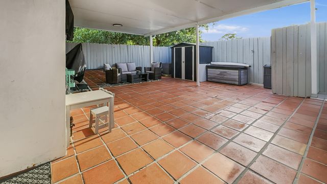 21322 NW 40th Cir Court, Miami Gardens, FL 33055