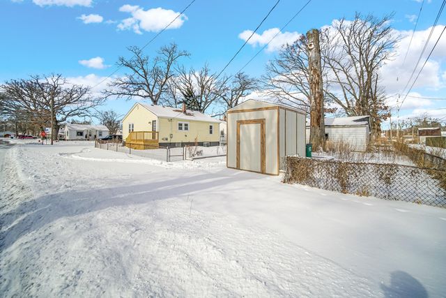 2695 Lake Street, Lake Station, IN 46405