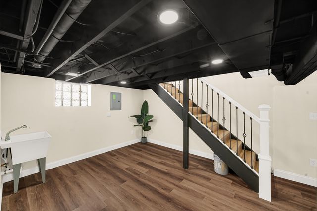 2695 Lake Street, Lake Station, IN 46405