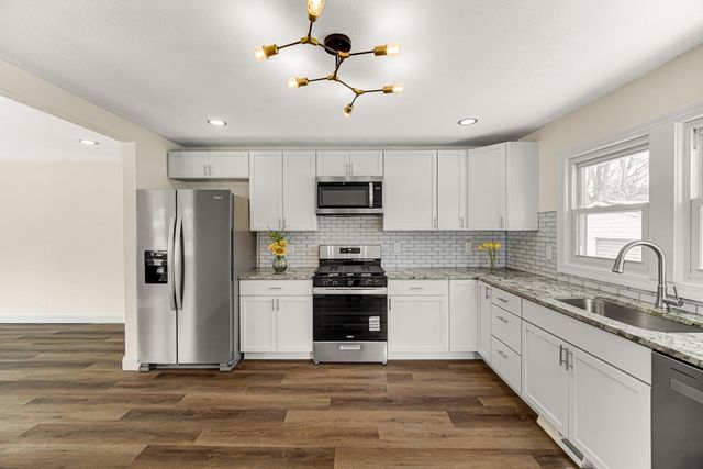 2695 Lake Street, Lake Station, IN 46405