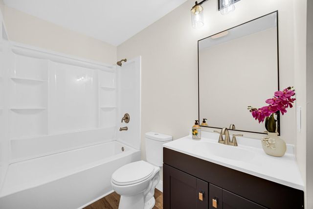 2695 Lake Street, Lake Station, IN 46405