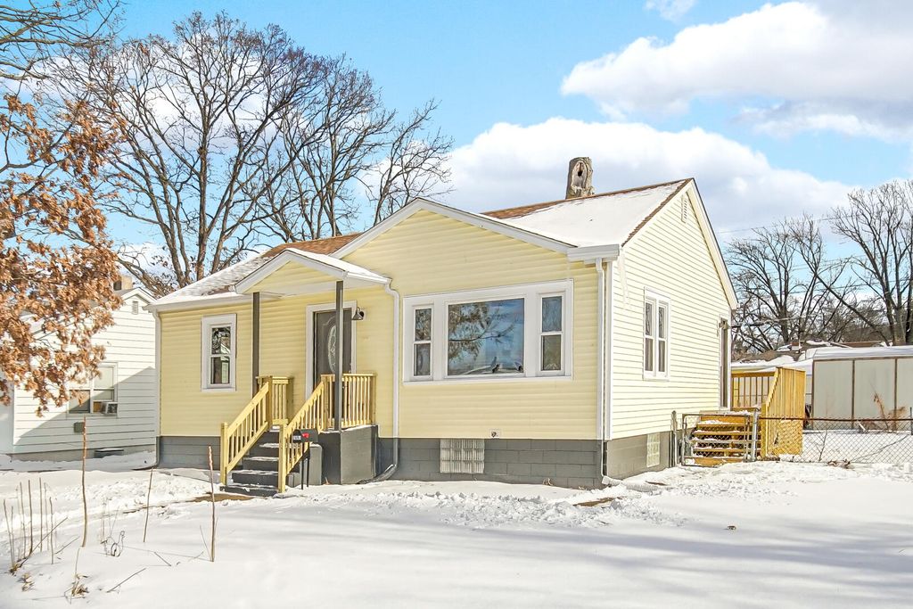 2695 Lake Street, Lake Station, IN 46405