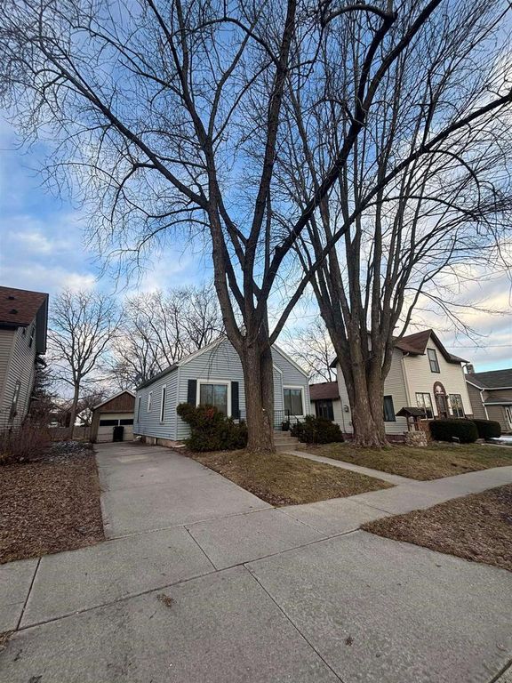 311 N High Street, Fort Atkinson, WI 53538