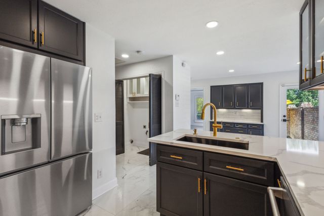 10541 Berry Knoll Drive, Dallas, TX 75230