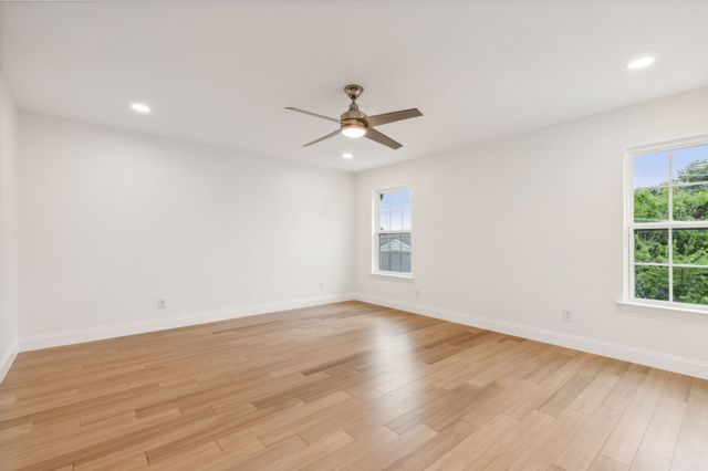 10541 Berry Knoll Drive, Dallas, TX 75230