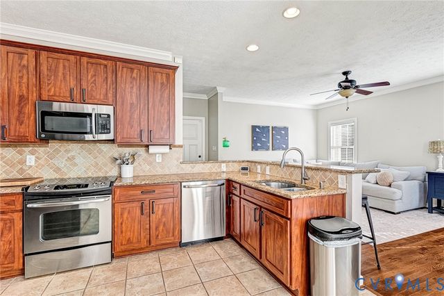 608 Old Station St, Ashland, VA 23005