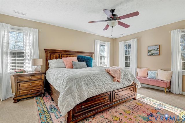 608 Old Station St, Ashland, VA 23005