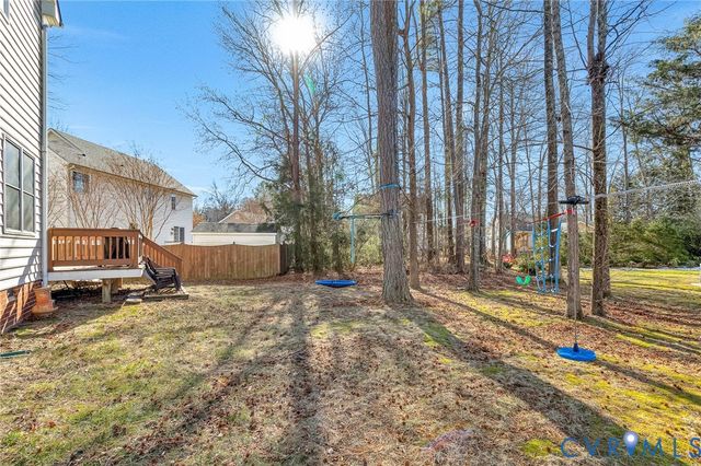 608 Old Station St, Ashland, VA 23005