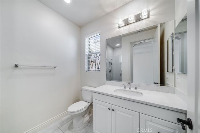 143 Chronology, Irvine, CA 92618