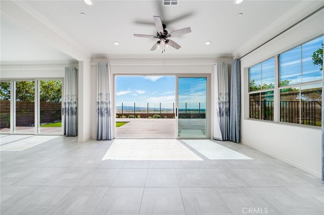 143 Chronology, Irvine, CA 92618