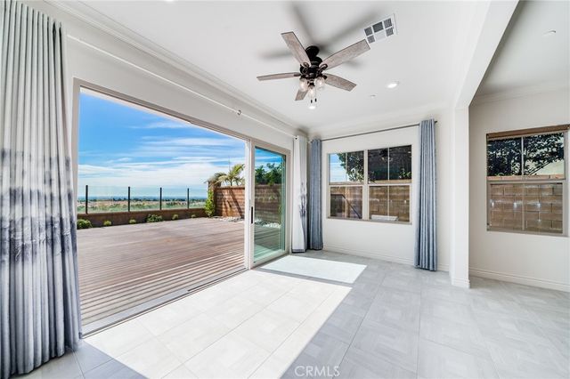 143 Chronology, Irvine, CA 92618