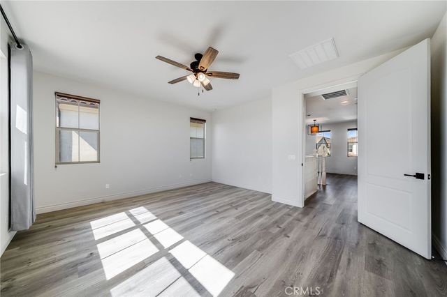 143 Chronology, Irvine, CA 92618